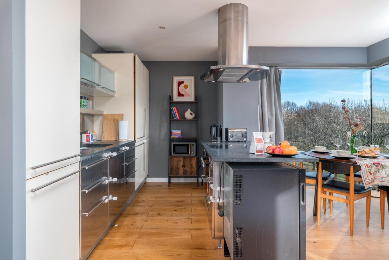 2 Bedroom Apartment With Park Views Shoreditch ロンドン エクステリア 写真